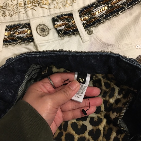 EXPRESS embellished denim shorts sequin and beads - Picture 5 of 5